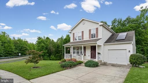 128 KING JAMES CIRCLE - Photo 1