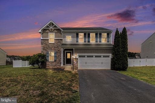 2527 CORNELL DRIVE - Photo 1