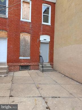 1818 HOPE STREET - Photo 1