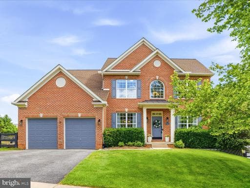 2258 W. GREENLEAF DRIVE - Photo 1
