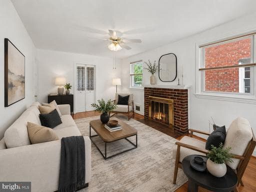 4504 20TH STREET - Photo 1