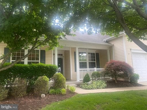 17253 Four Seasons Dr, Dumfries, VA 22025-1867, United States - Photo 1