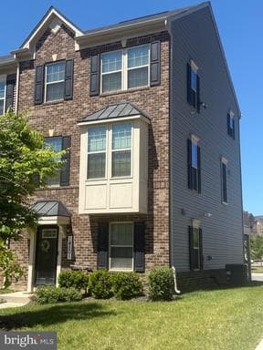 14501 GRACE KELLEN AVENUE - Photo 1