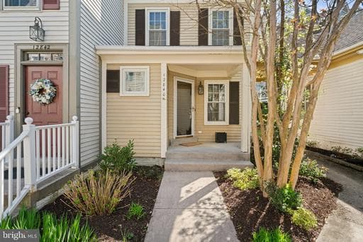 12840 Mill Brook Ct, Woodbridge, VA 22192-2926, United States