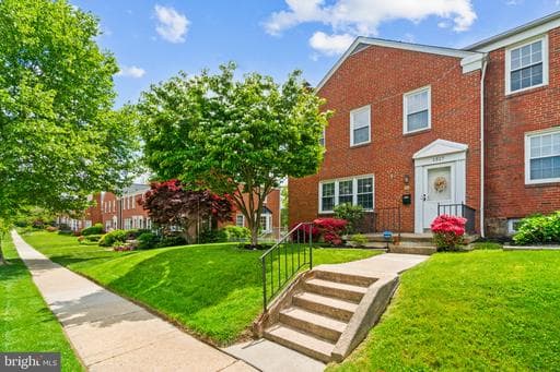1517 DELLSWAY ROAD - Photo 1