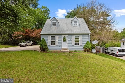 1304 NAUGAHYDE ROAD - Photo 1