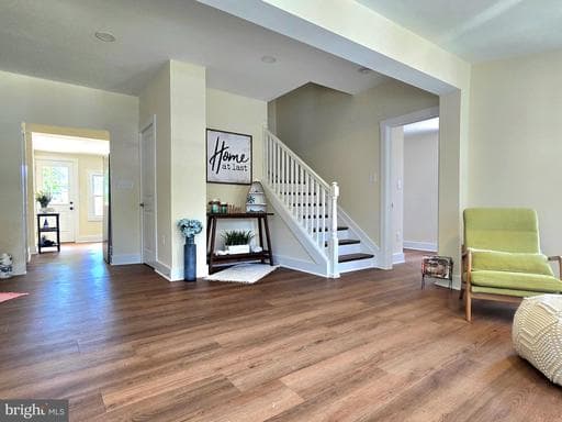 261 ARUNDEL ROAD - Photo 1