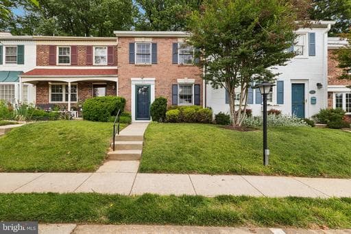 734 AZALEA DRIVE 11-734