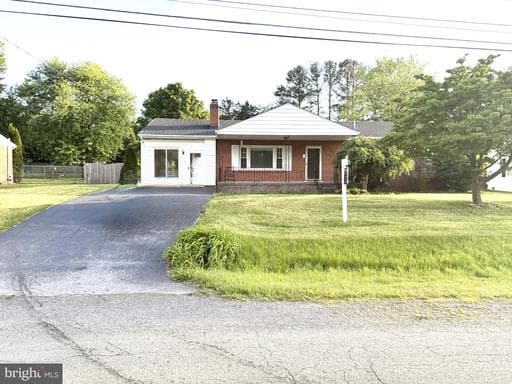 116 Princeton Dr, Winchester, VA 22602-4361, United States - Photo 1