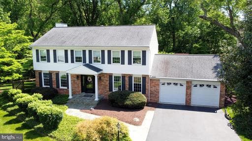 14404 Kings Grant St, Gaithersburg, MD 20878-2572, United States - Photo 1