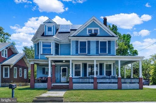 209 W SUNSET AVENUE - Photo 1