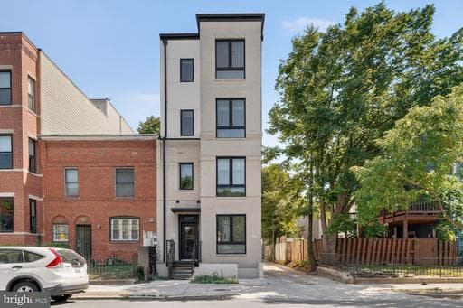 1307 K STREET 301 - Photo 1
