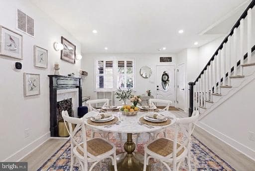 408 INGRAHAM STREET - Photo 1