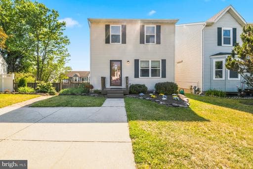 7854 CENTERGATE COURT - Photo 1