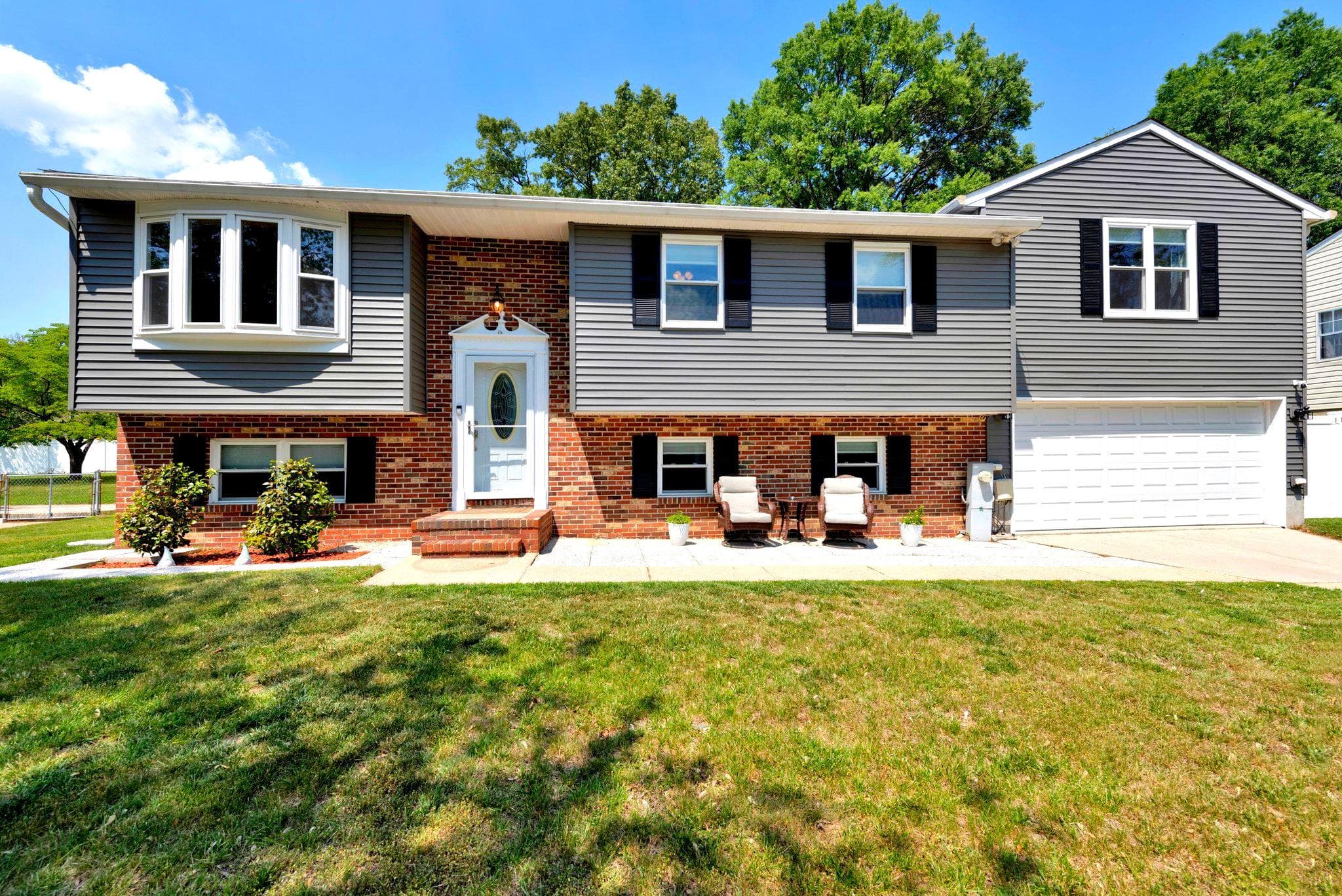 1442 WATTS AVENUE - Photo 1