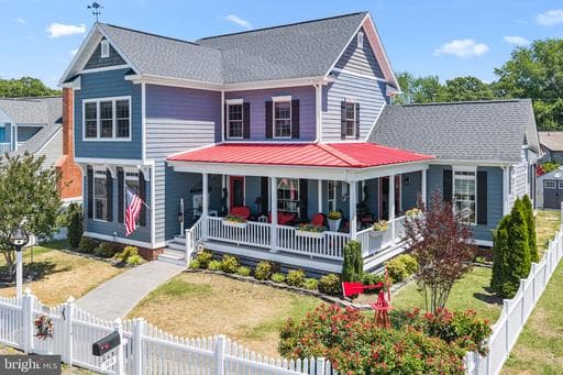 1010 Monroe Bay Ave, Colonial Beach, VA 22443-2821, United States - Photo 1