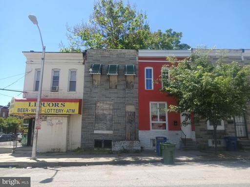 2441 E HOFFMAN STREET - Photo 1