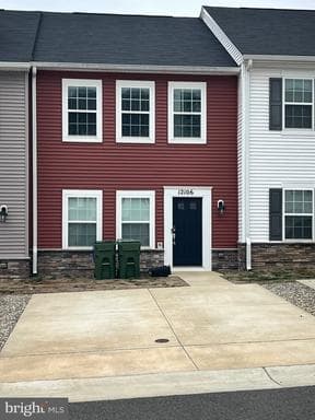 12106 Bowling Farm Ct, Fredericksburg, VA 22407-7217, United States - Photo 1