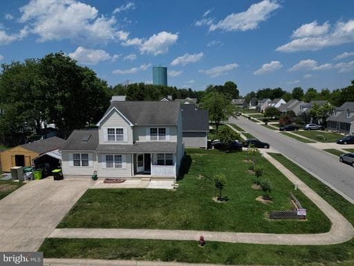 111 STIRRIP DRIVE - Photo 1