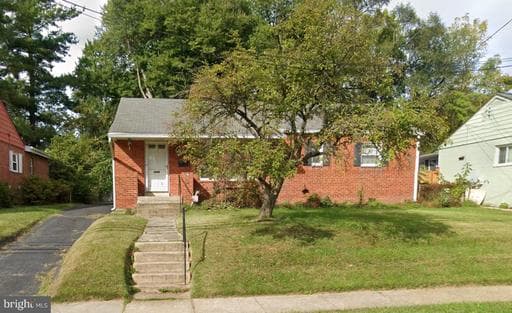 2620 N SYCAMORE STREET - Photo 1