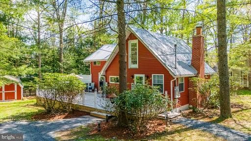 158 OAK WAY ROAD - Photo 1