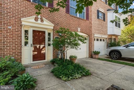 1114 Brassie Ct, Arnold, MD 21012-3100, United States - Photo 1