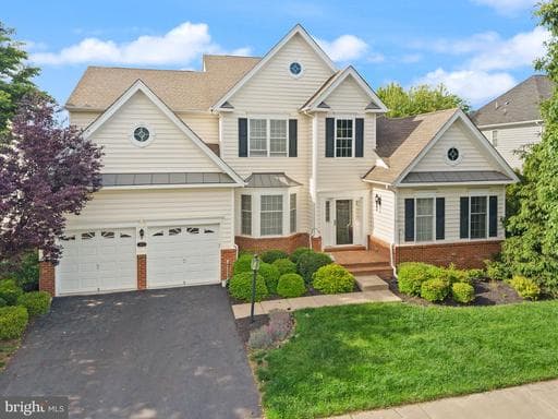 4664 GLASS MOUNTAIN WAY - Photo 1