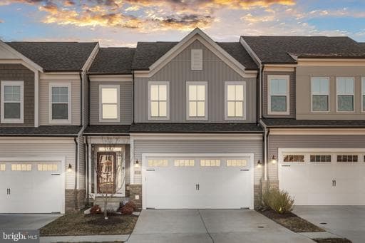 225 SMOKEBUSH DRIVE - Photo 1