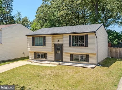 7880 Mansion House Xing, Pasadena, MD 21122-6324, United States - Photo 1