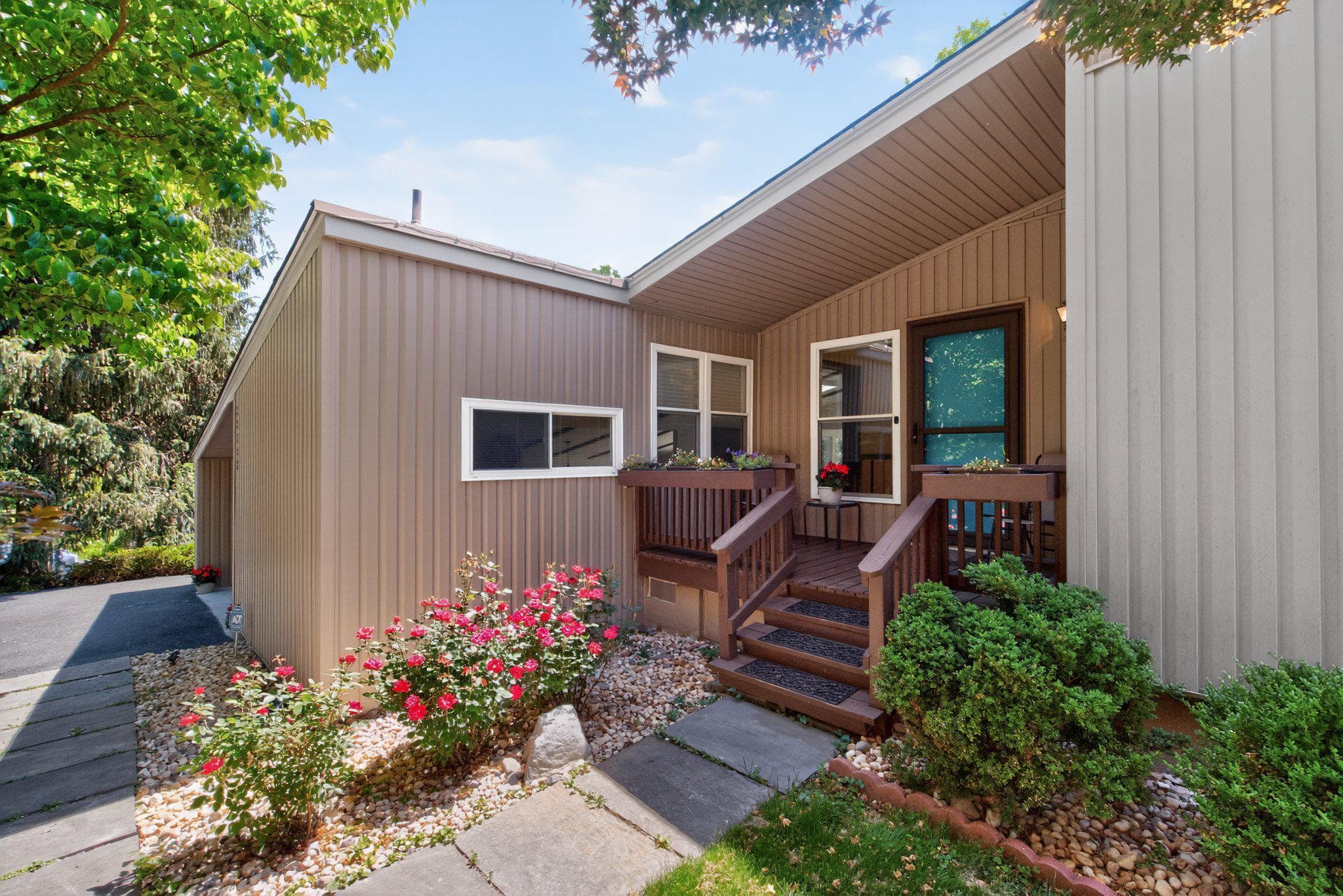 11716 Cherry Grove Dr, Gaithersburg, MD 20878-2307, United States - Photo 1