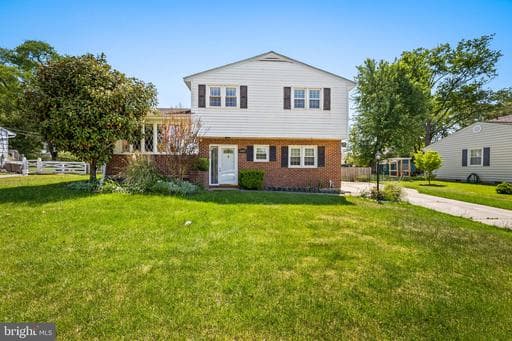 8407 THORNTON ROAD - Photo 1