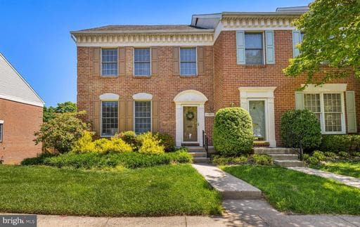 11811 SHERBOURNE DRIVE - Photo 1