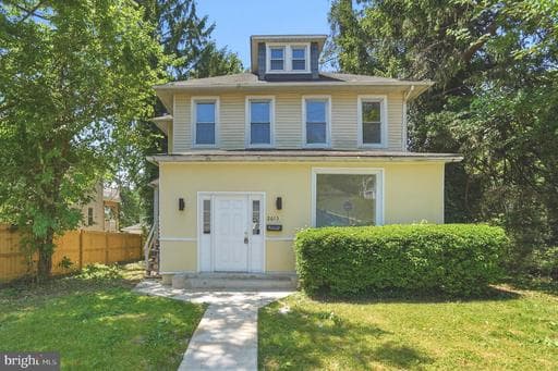 2613 AILSA AVENUE - Photo 1