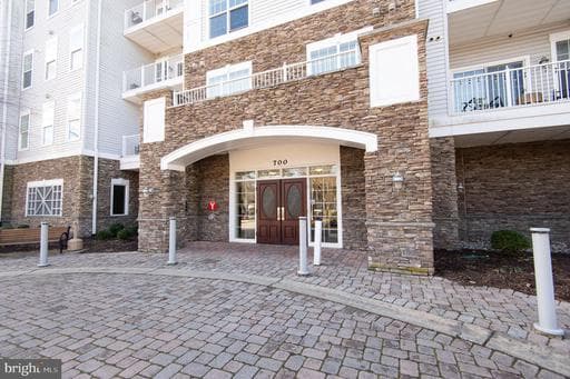700 CATTAIL COVE 212 - Photo 1