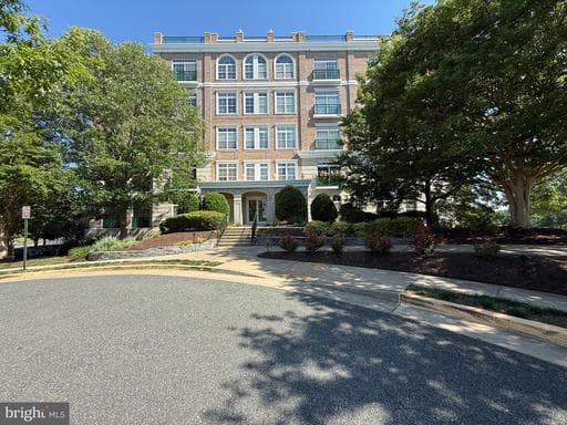830 BELMONT BAY DRIVE 406 - Photo 1