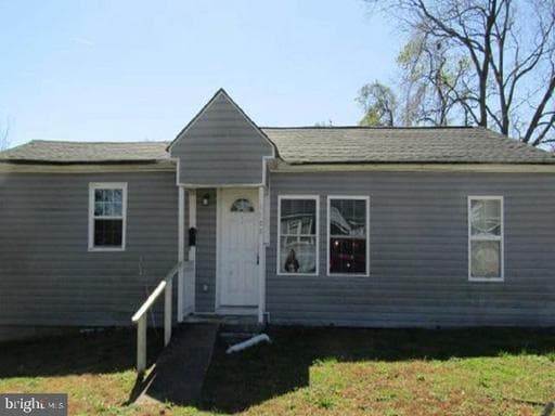 1003 FREENEY AVENUE - Photo 1