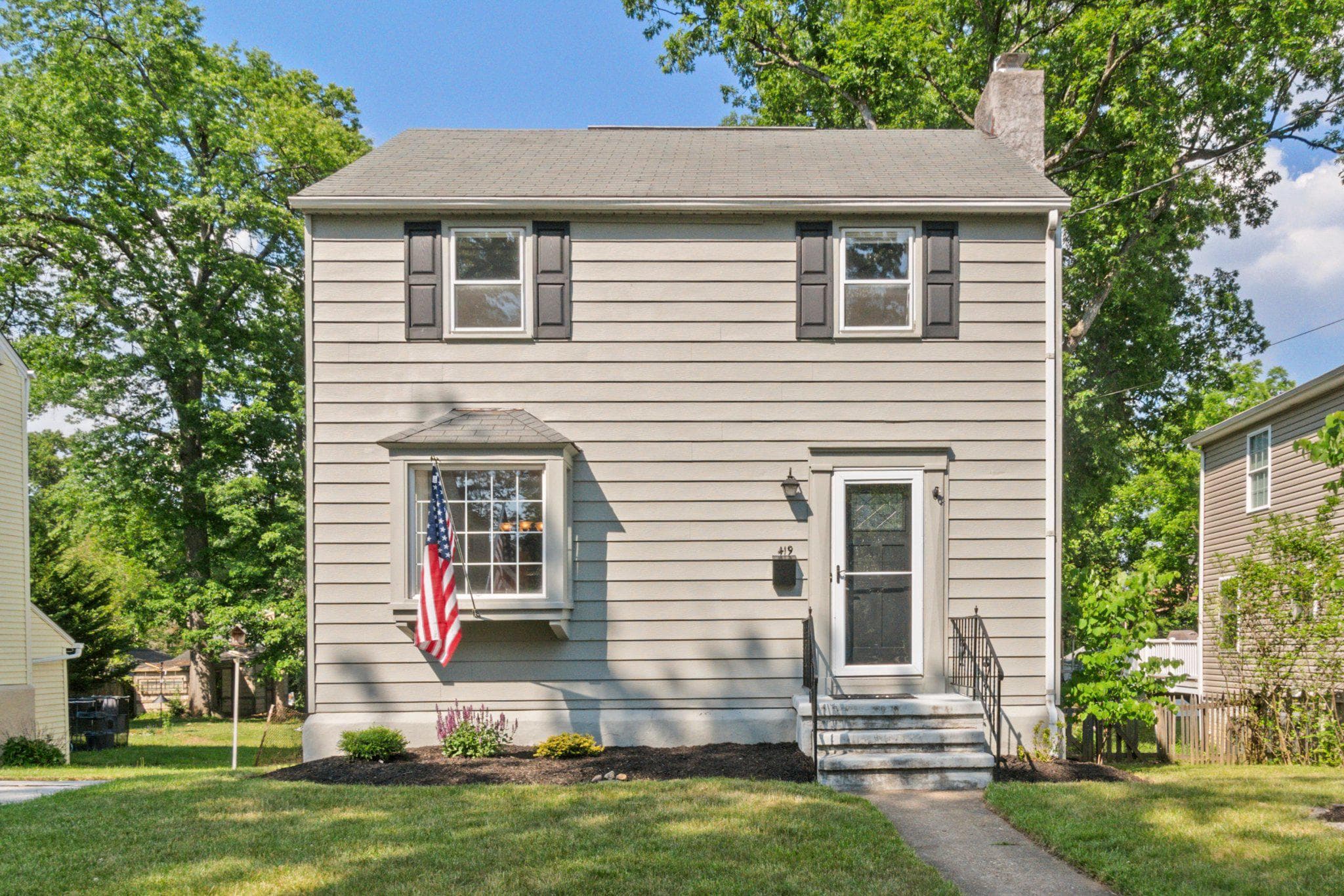 419 Locust Dr, Catonsville, MD 21228-5133, United States - Photo 1