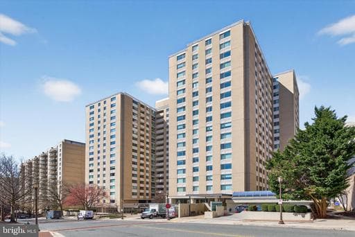 4601 N Park Ave, Chevy Chase, MD 20815-4508, United States - Photo 1