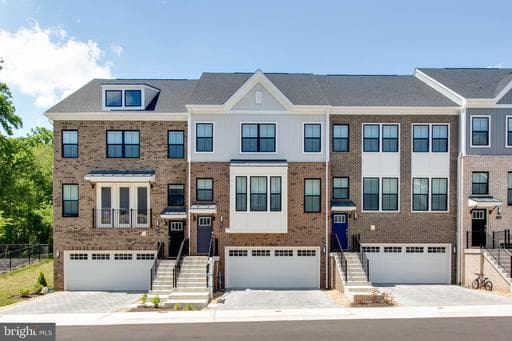 11710 KEYSTONE LANE - Photo 1