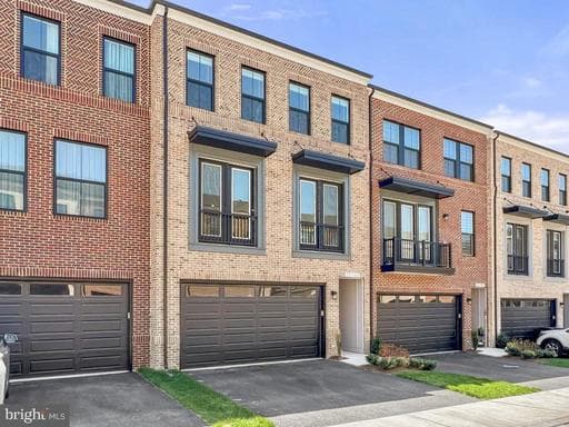 21740 CHARING CROSS TERRACE - Photo 1