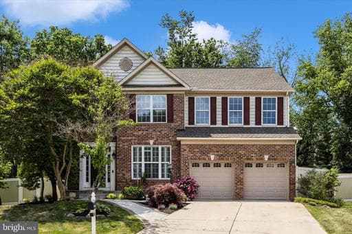 803 APACHE COURT - Photo 1