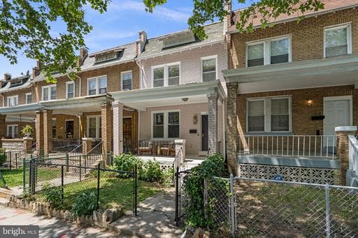 1712 M STREET