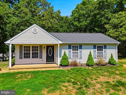 10019 PINE CONE LANE - Photo 1