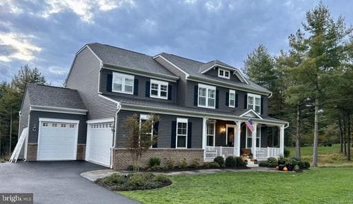 3375 GREENWOOD FARM DRIVE - Photo 1