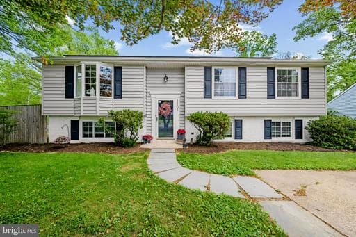 1101 KINGSBURY ROAD - Photo 1