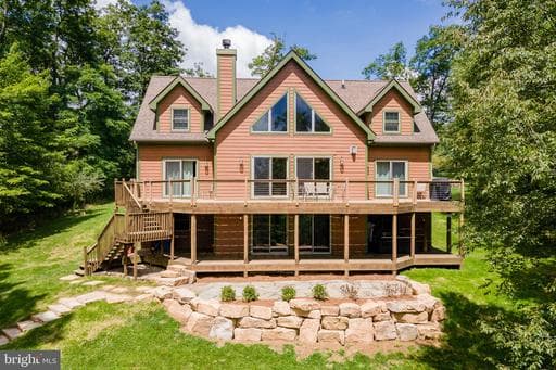 2828 GLENDALE ROAD - Photo 1