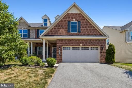8104 WEEDON WAY - Photo 1