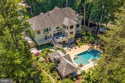 10330 REGENCY STATION DRIVE - Photo 1