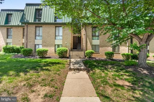 1016 BRINKER DRIVE 301 - Photo 1