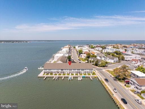 401 BAYSHORE DRIVE 6